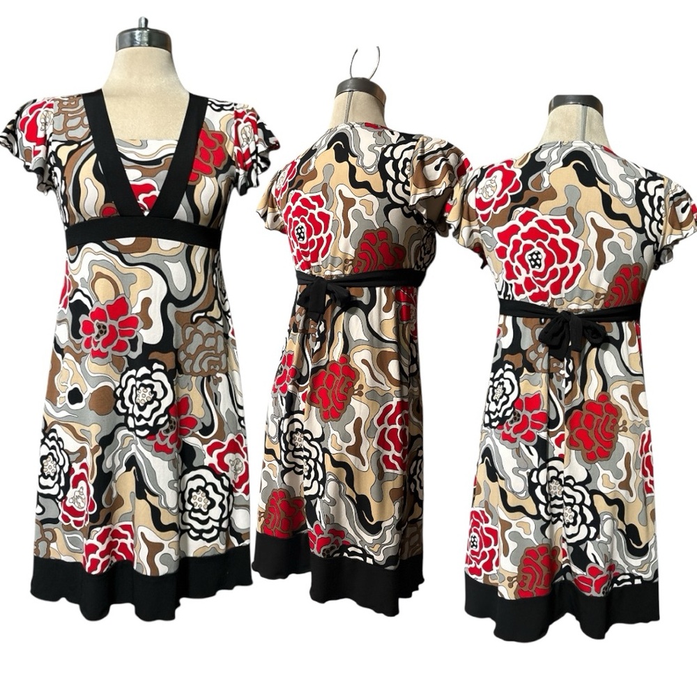 Floral Patterned Dress with Black Trim